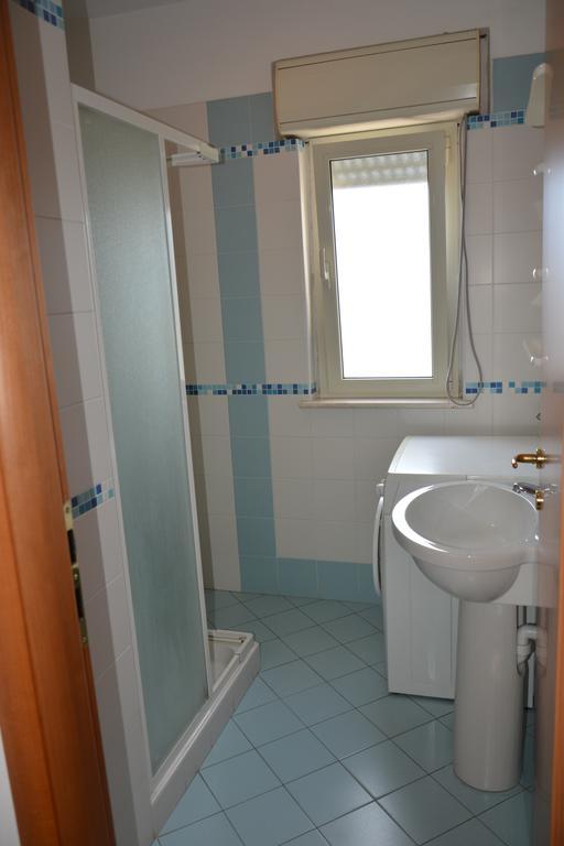 Stella Marina Apartment Alba Adriatica Exterior photo